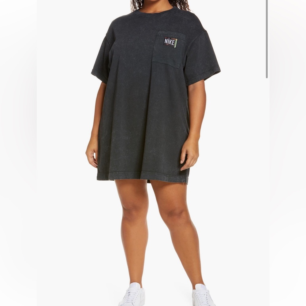 Nike Women’s Gray oversized T-Shirt Dress
